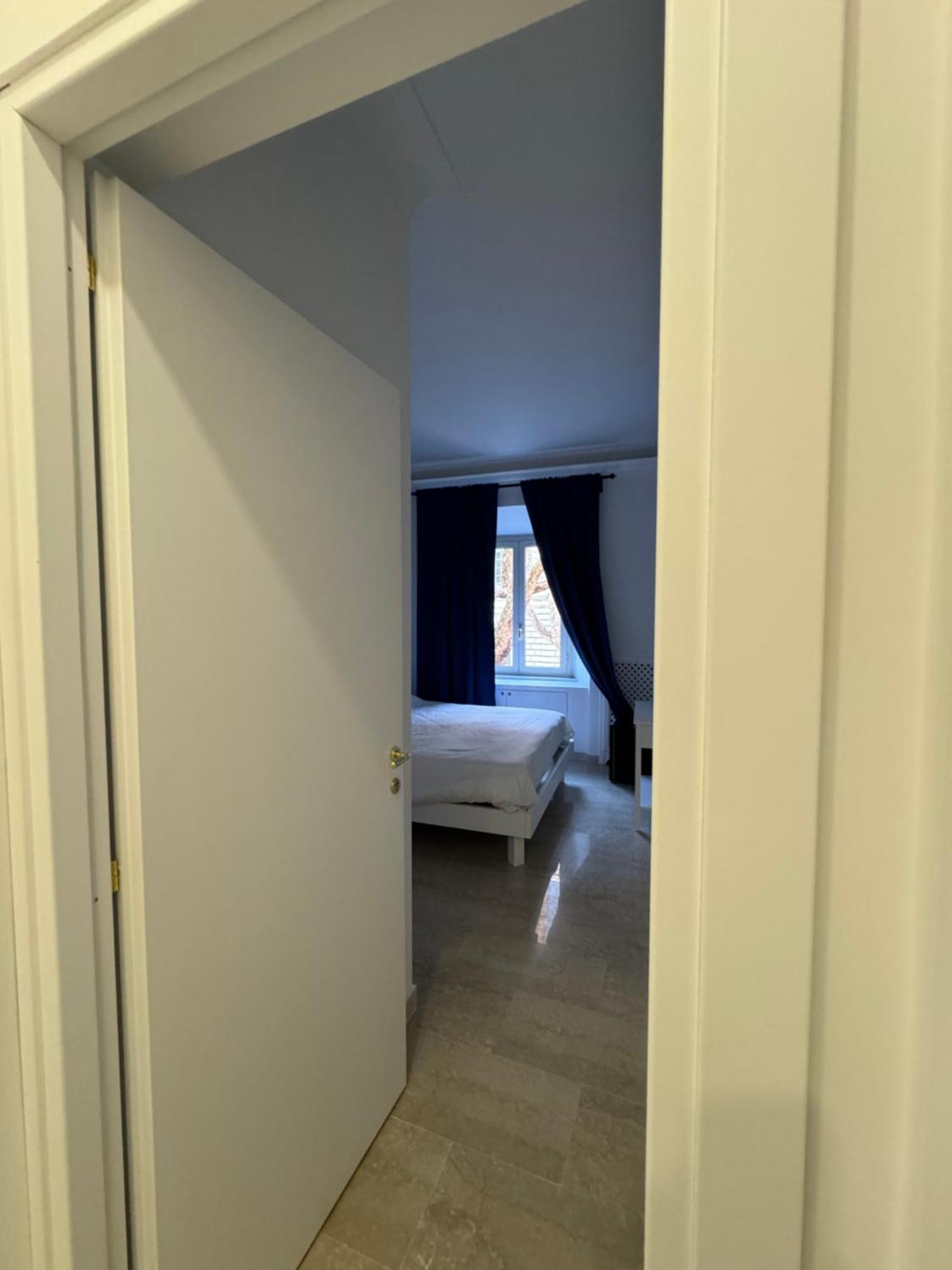 Costantino Rooms Rome Exterior photo